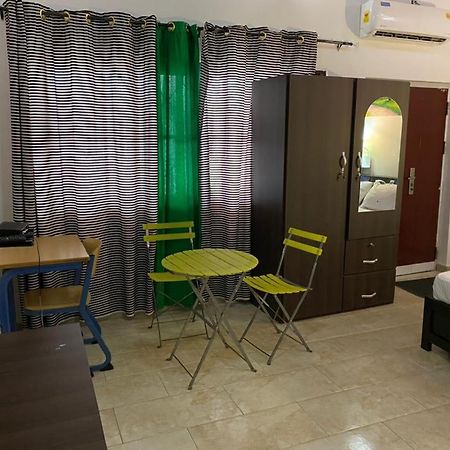 Hgl Guest House East Legon Eksteriør bilde