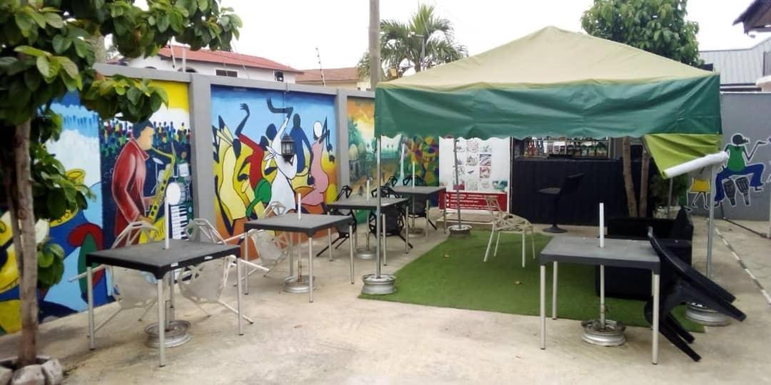 Hgl Guest House East Legon Eksteriør bilde