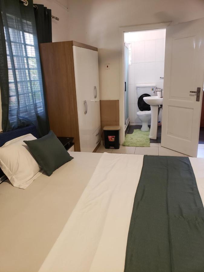 Hgl Guest House East Legon Eksteriør bilde